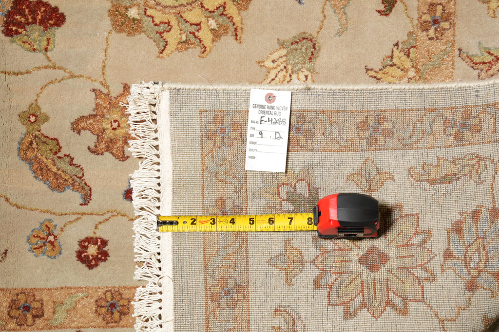 9 x 12 Fine Quality Wool And Silk Rug Soft Sage Green #F-4288