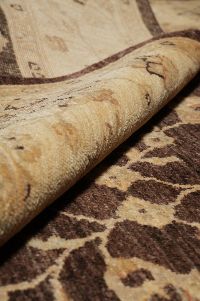 6 x 8.9 Brown Chobi Peshawar Rug 20241