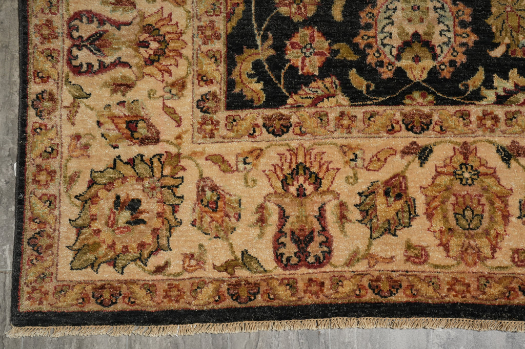 8 x 10 Charcoal Black Natural Wool Hand-Knotted Agra Rug - view 14