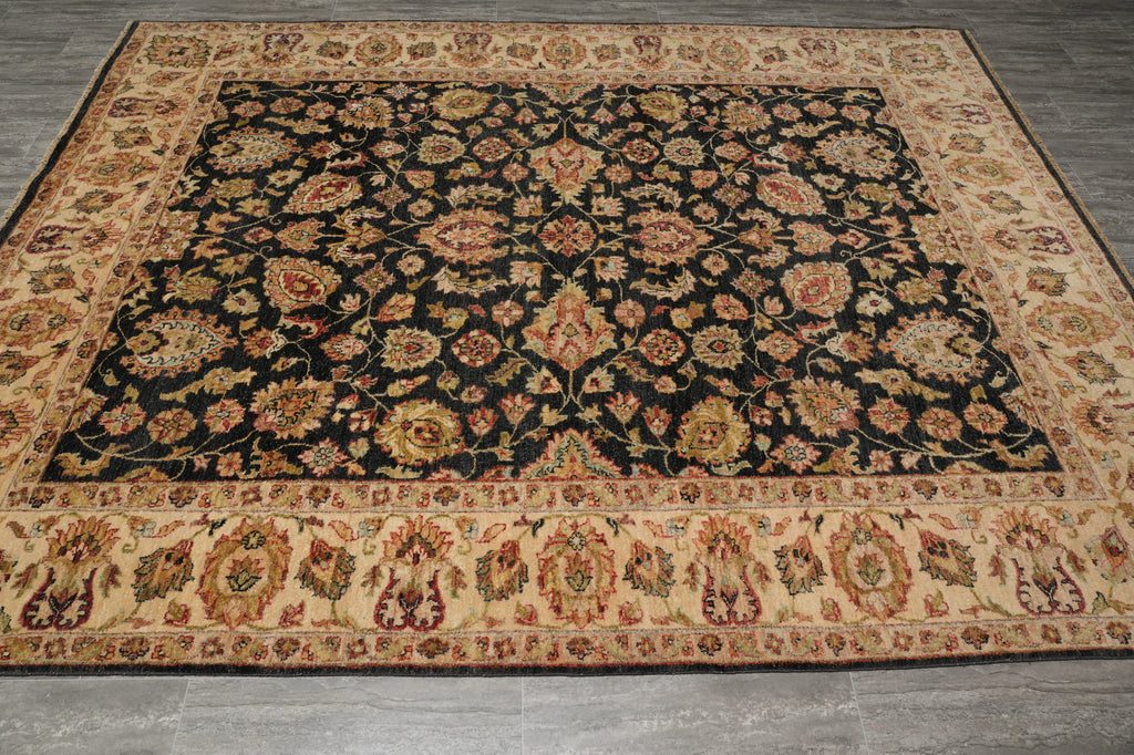 8 x 10 Charcoal Black Natural Wool Hand-Knotted Agra Rug - view 4