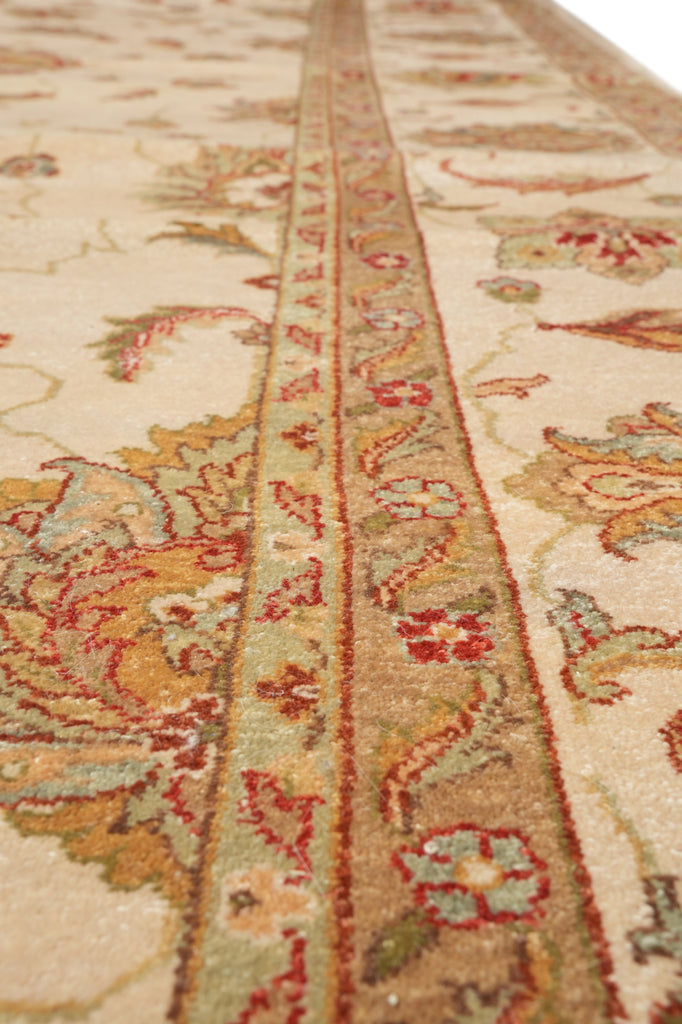 9.10 x 13.10 Ivory Beige Hand-Knotted Pakistan Rug #F-4301