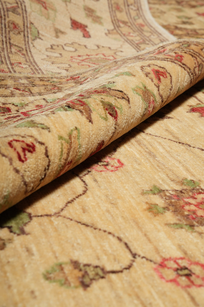 6.8 x 9.9 Beige Chobi Peshawar Rug 20260