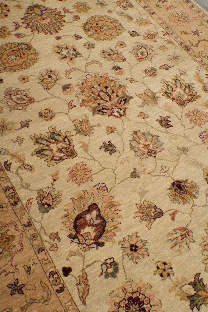 5.7 x 8 Beige Vegetable Dyed Chobi Rug 73658