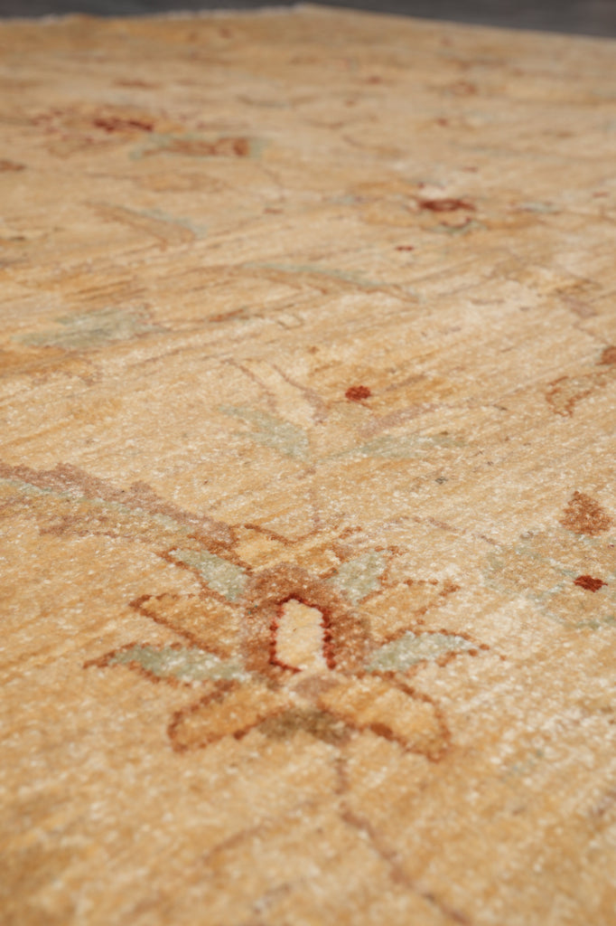 8 x 8 Feet Square Fine Natural Wool Chobi Peshawar Rug #PIX-6807