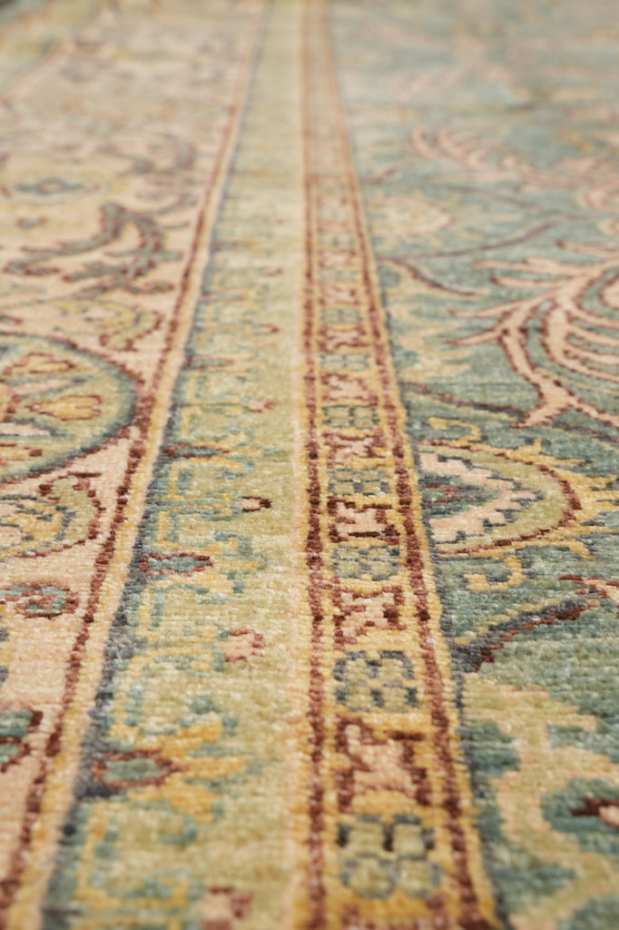 8.3 x 10 Beautiful Quality Natural Wool Handmade Pakistan Carpet Sage Green #F-4317