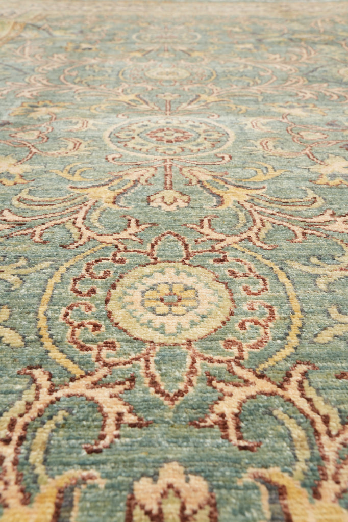 8.3 x 10 Beautiful Quality Natural Wool Handmade Pakistan Carpet Sage Green #F-4317