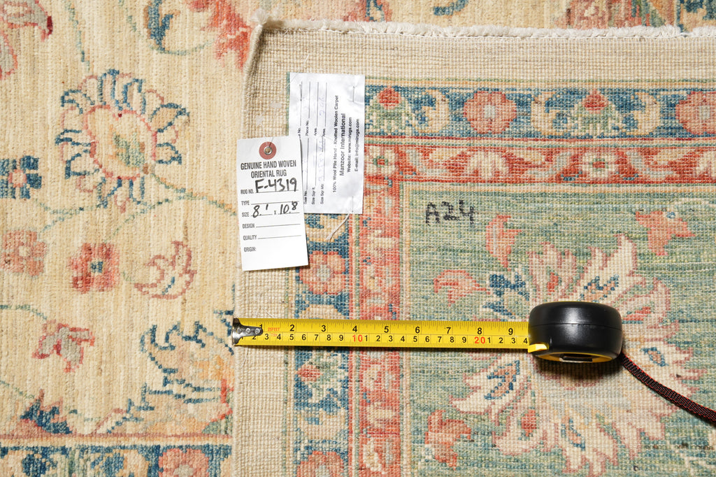 8.1 x 10.8  Beautiful Handmade Rug Beige Green Coral Zigler Carpet #F-4319