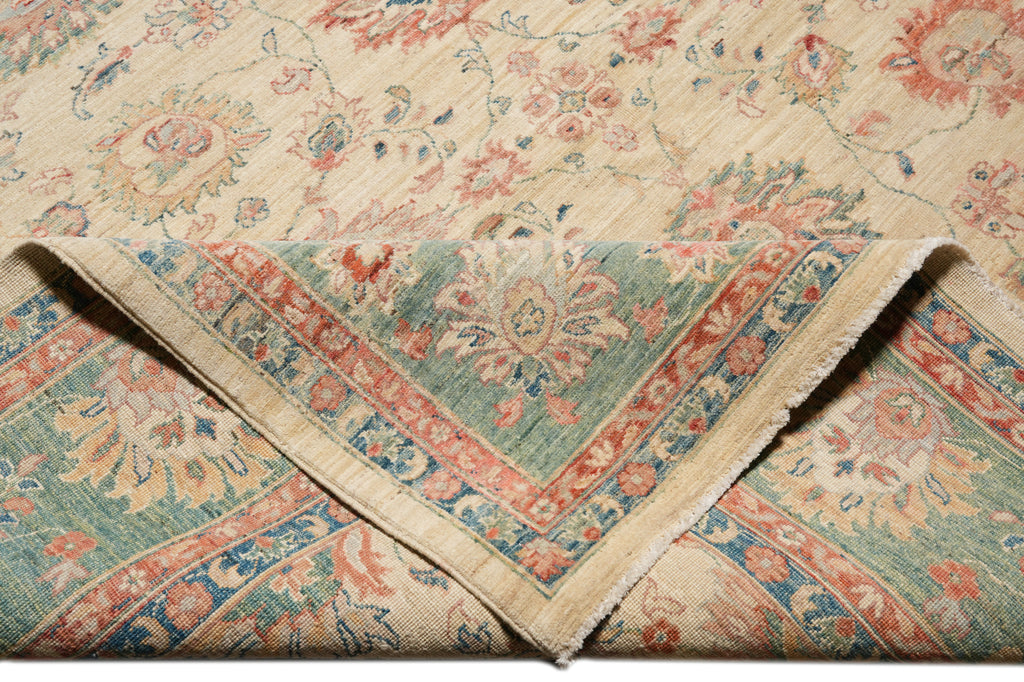8.1 x 10.8  Beautiful Handmade Rug Beige Green Coral Zigler Carpet #F-4319