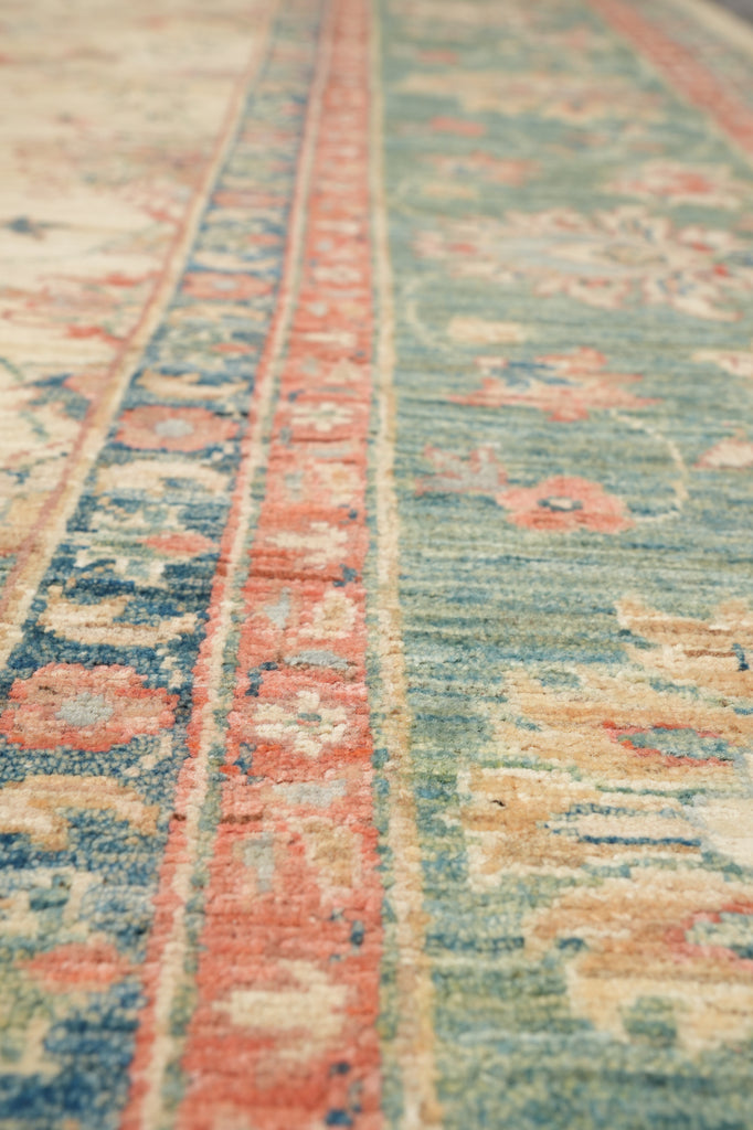 8.1 x 10.8  Beautiful Handmade Rug Beige Green Coral Zigler Carpet #F-4319