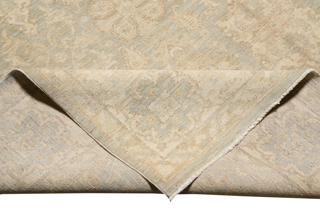 8.1 x 9.7 Neutrals New Hanmdade Pakistan Zigler Chobi Peshawar Rug #F-4321