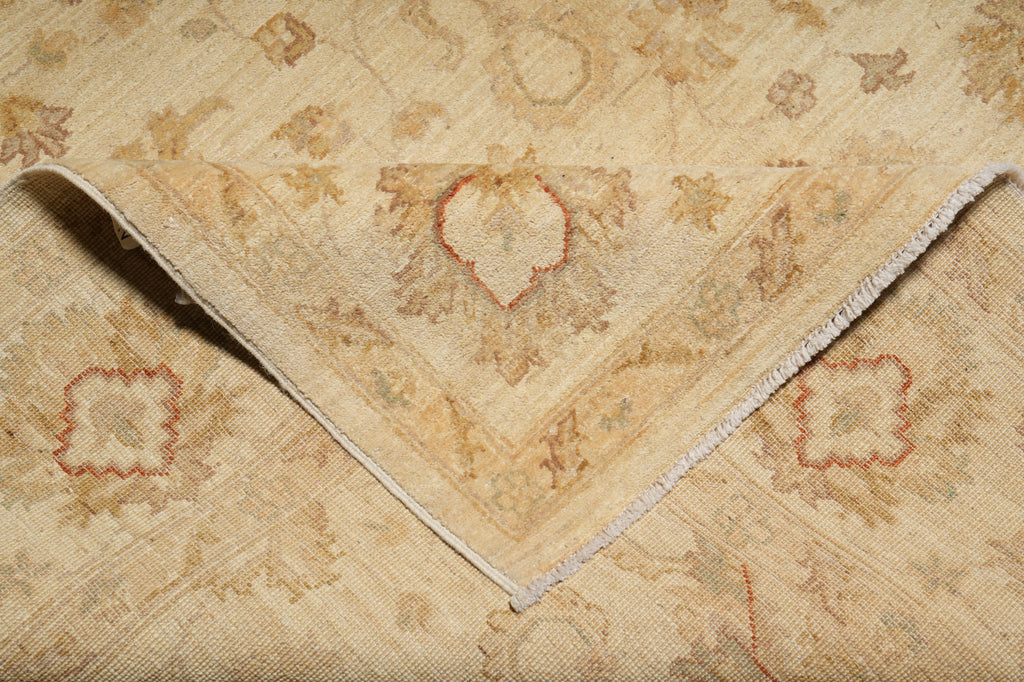 6 x 9 Ivory Chobi Peshawar Rug #PIX-20233