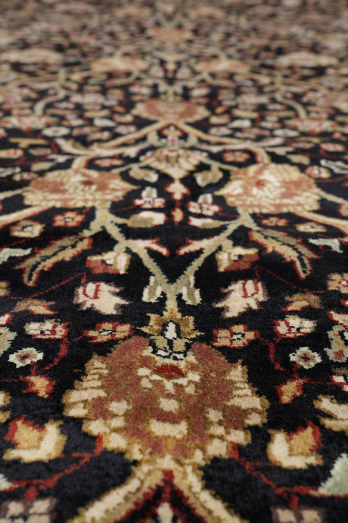 8.8 x 11.9 Fine Quality Hand-Knotted Rug Black #PIX-10233