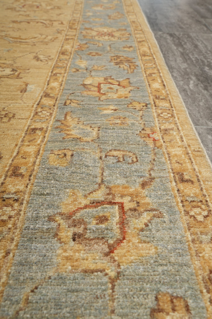 5.9 x 9 Brown Beige Chobi Peshawar Rug Taupe Blue Border 20229