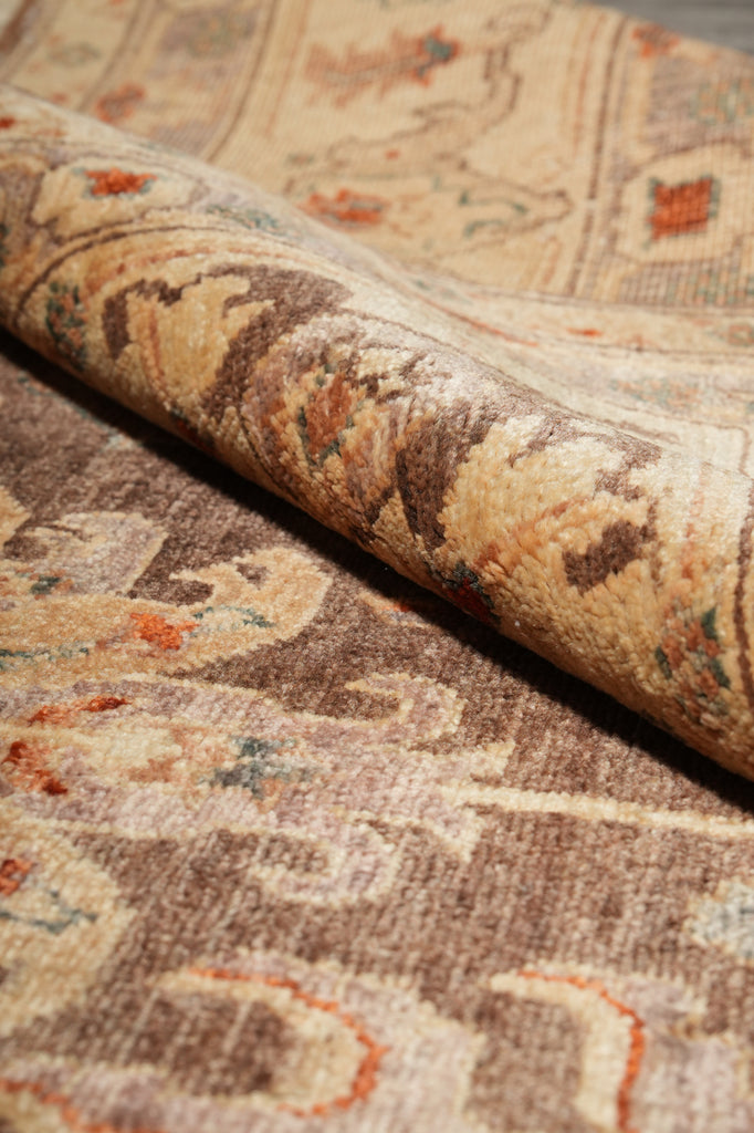 6 x 9 Chobi Peshawar Rug 22727