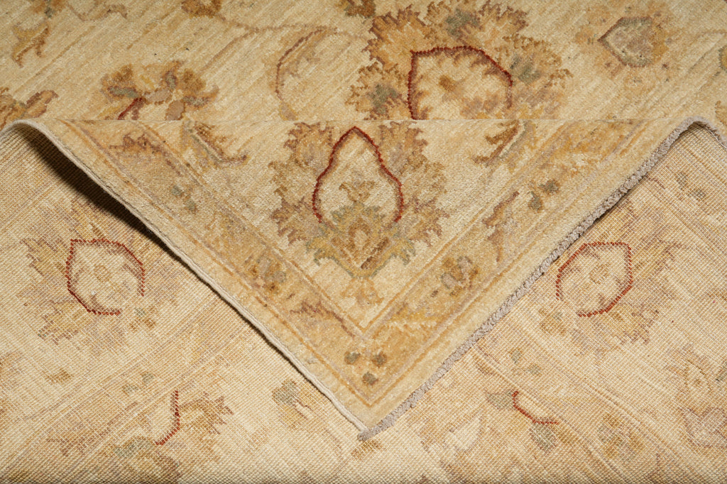6 x 9 Hand-Knotted Beige Chobi Peshawar Rug #PIX-20600