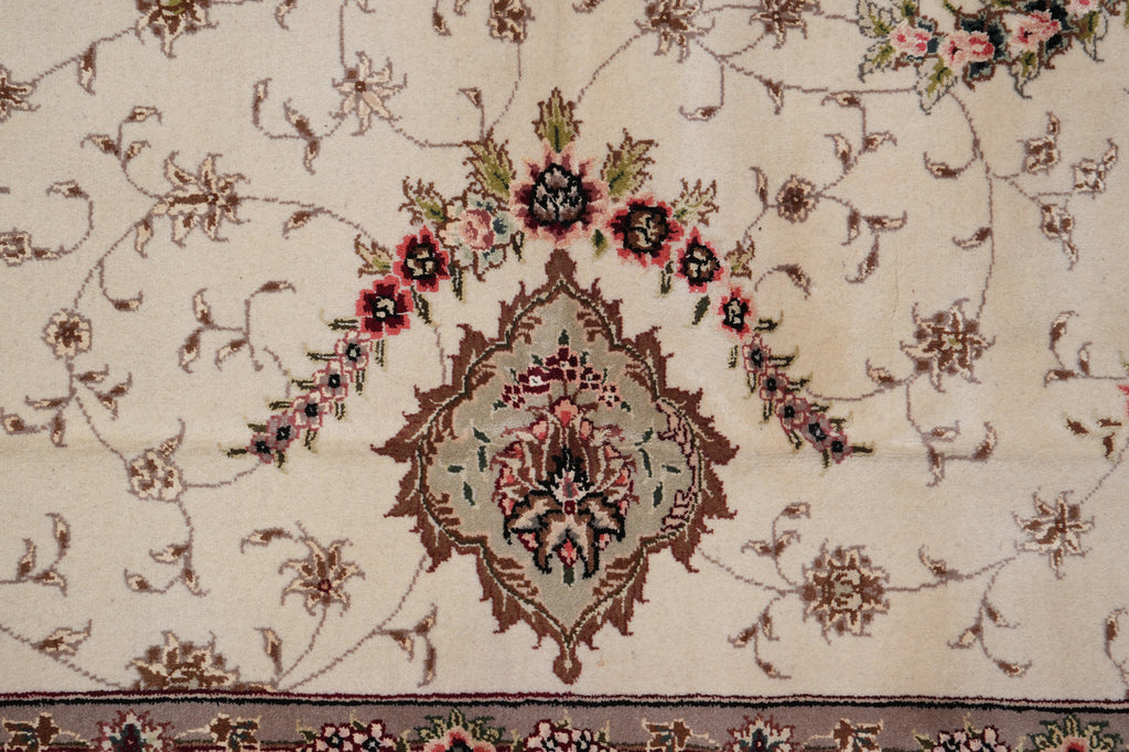 9 x 12 High Quality Wool and Silk Hand-Knotted Rug Ivory Black #PIX-5948
