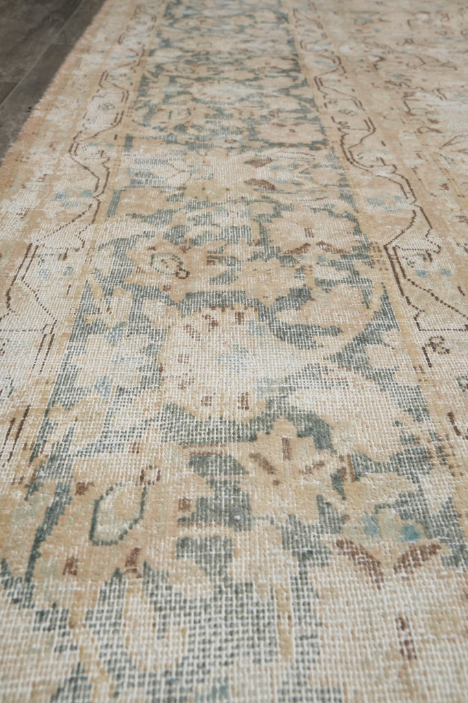 9.8 x 12 Vintage Light Colors Amazing Handmade Rug #PK94
