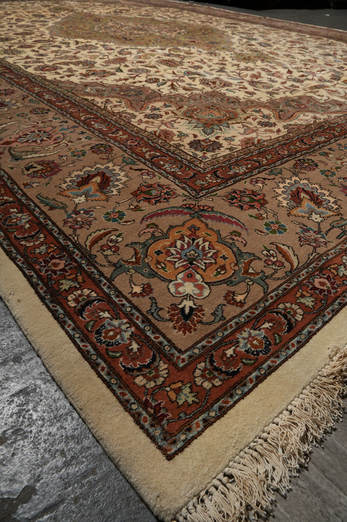 13 x 18.7 Fine Quality Persian Tabriz Rug 400 KPSI Wool and Silk #PIX-17140