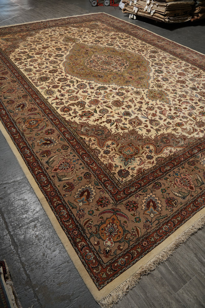 13 x 18.7 Fine Quality Persian Tabriz Rug 400 KPSI Wool and Silk #PIX-17140