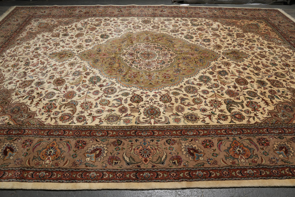 13 x 18.7 Fine Quality Persian Tabriz Rug 400 KPSI Wool and Silk #PIX-17140