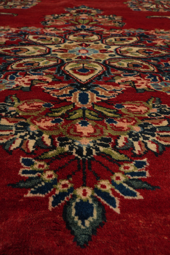 5.3 x 6.9 Red Semi Antique Persian Sarouk Rug #B-73943