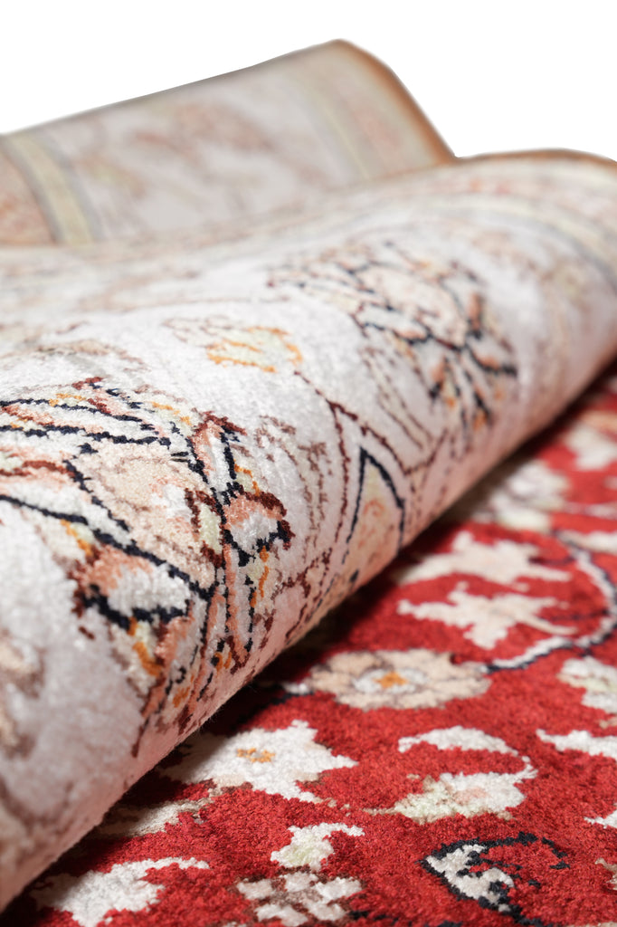 5.9 x 8.9 Silk Handmade Rug #F-4347