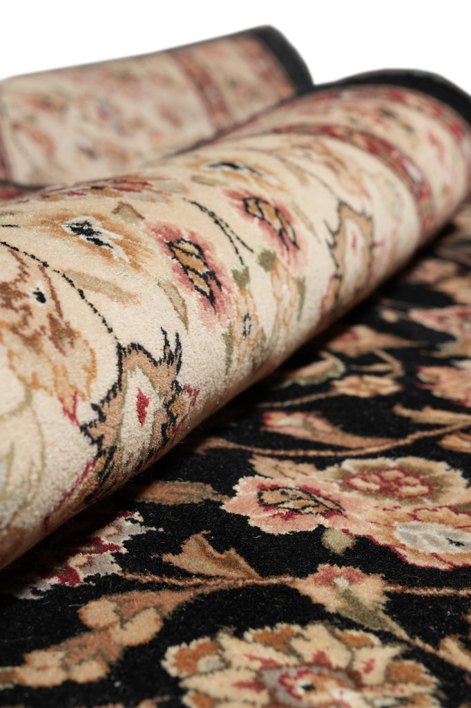 8.6 x 11.6 Elegant Fine Quality Wool and Silk Handmade Rug Black #F-4348