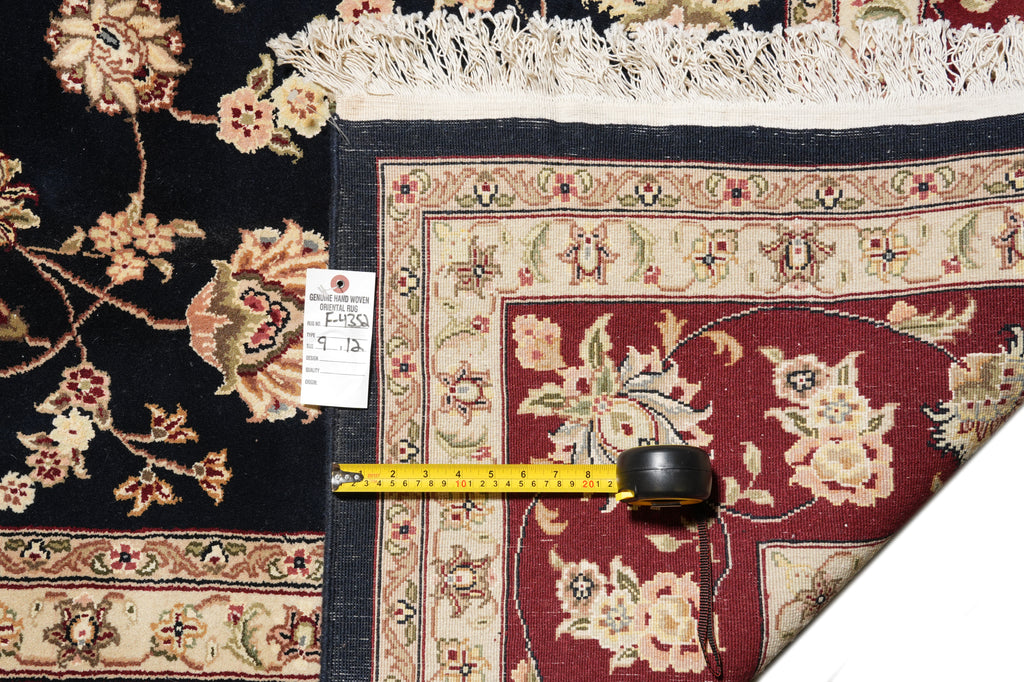 9 x 12 Fine Quality Wool and Silk hand-knotted Rug Black Burgundy #F-4352