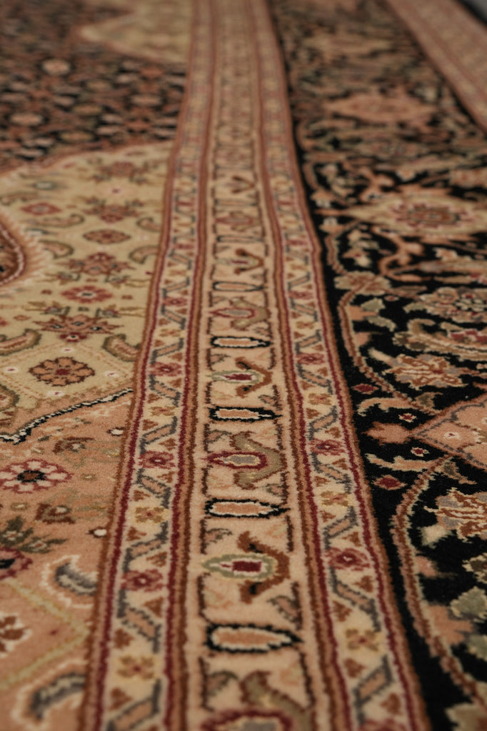 7.9 x 9.9 Quality Handmade Wool and Silk Mahi Tabriz Rug #PIX-15158