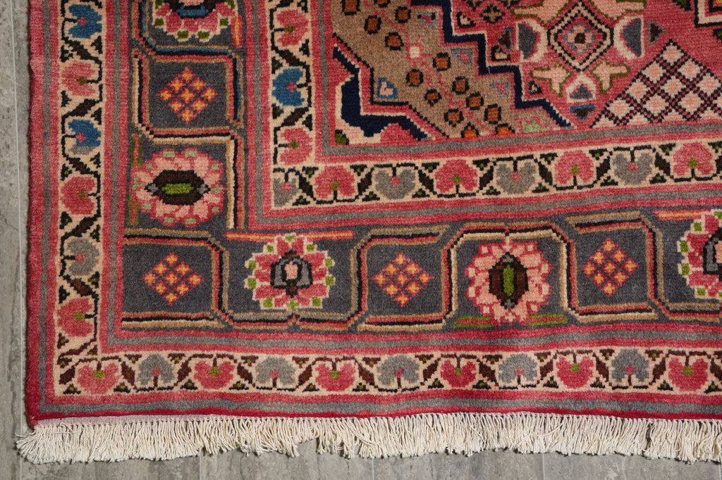 6.9 x 9.9 Persian Joshagan Rug #PIX-16117