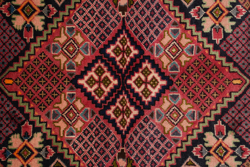 6.9 x 9.9 Persian Joshagan Rug #PIX-16117