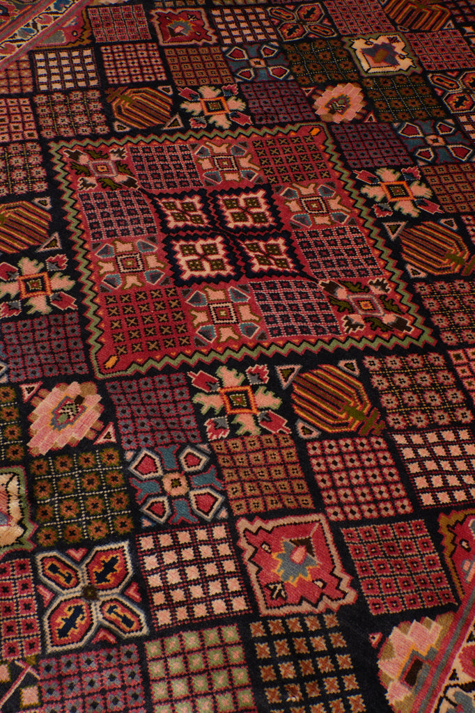 6.9 x 9.9 Persian Joshagan Rug #PIX-16117