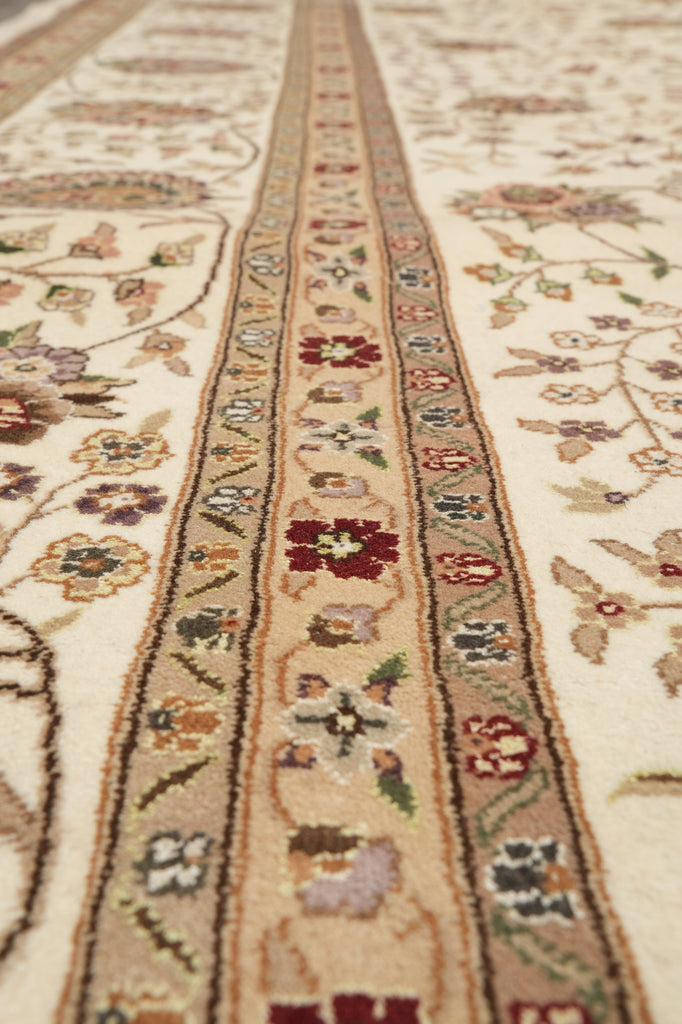 9.9 x 13.9 High Quality Wool And Silk Handmade Rug Ivory #F-4363