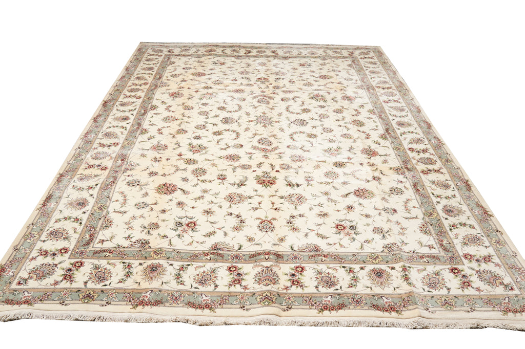 10 x 14  High Quality Wool And SIlk Handmade Rug Light Colors #F-4364