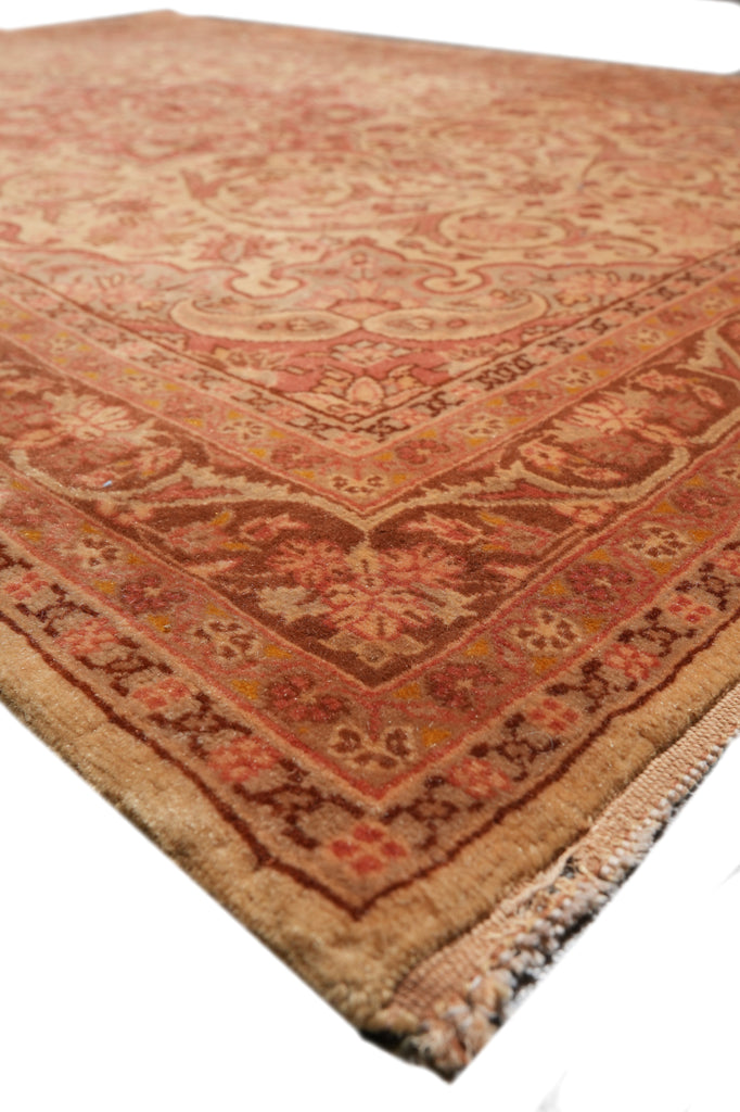 3.8 x 5.3 Antique Persian Ghazvin Rug #PIX-26318