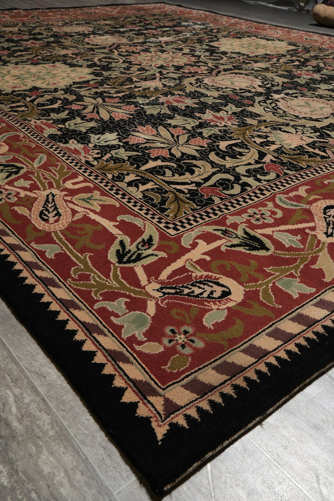 10 x 12 Black Handmade Luxurious Softness Agra Rug 23981