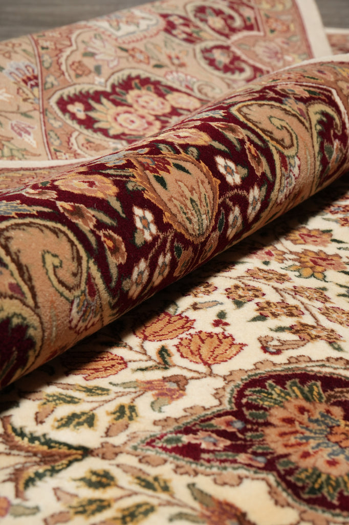 8.6 x 11.6 Ivory Lavar Wool & Silk Fine Quality Rug 18516