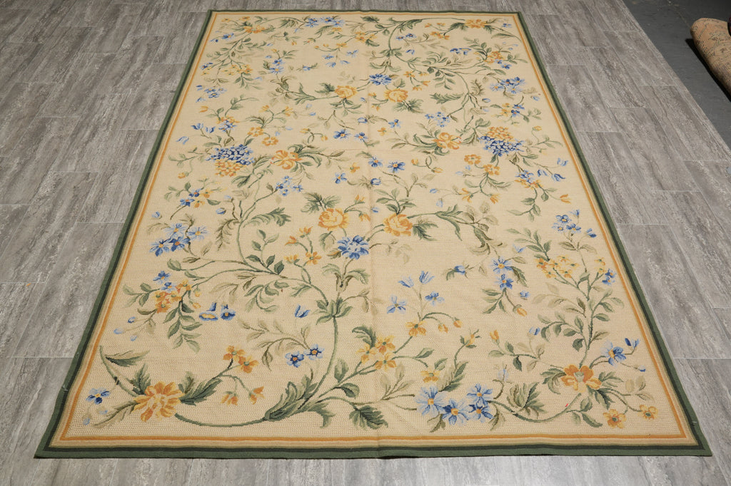 6 x 9 Beige Needlepoint Floral Beautiful Rug 4004