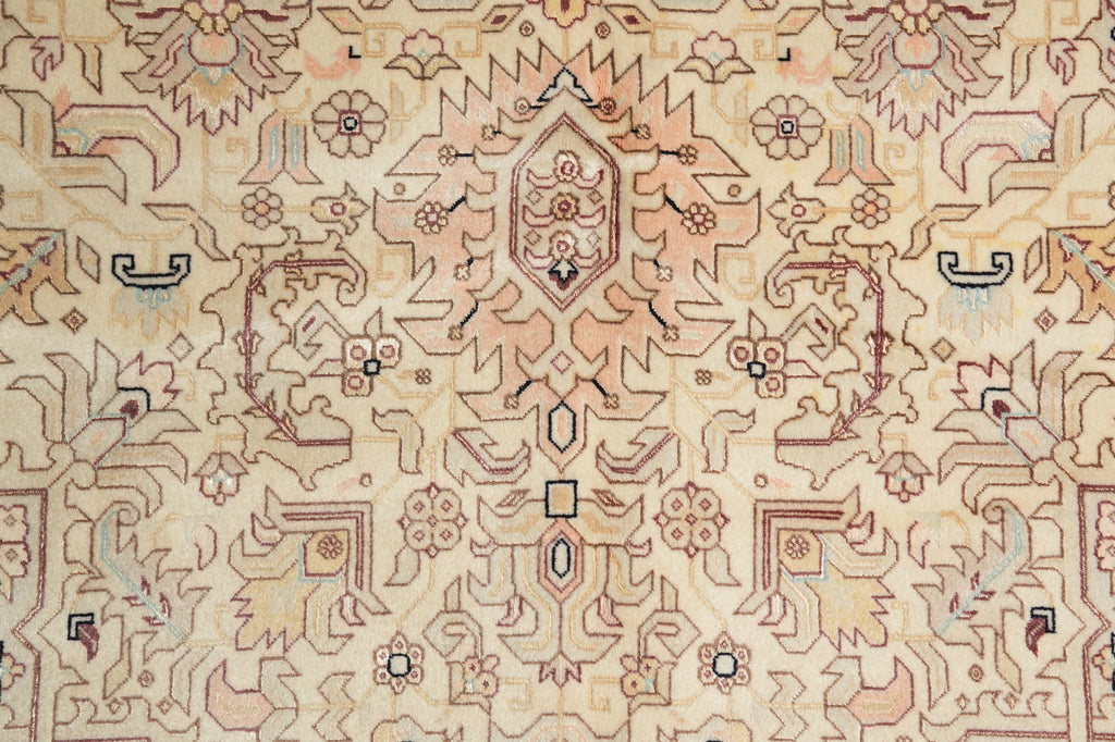 6.9 x 10 Authentic Persian Tabriz Rug High Quality 400 KPSI #B-78917