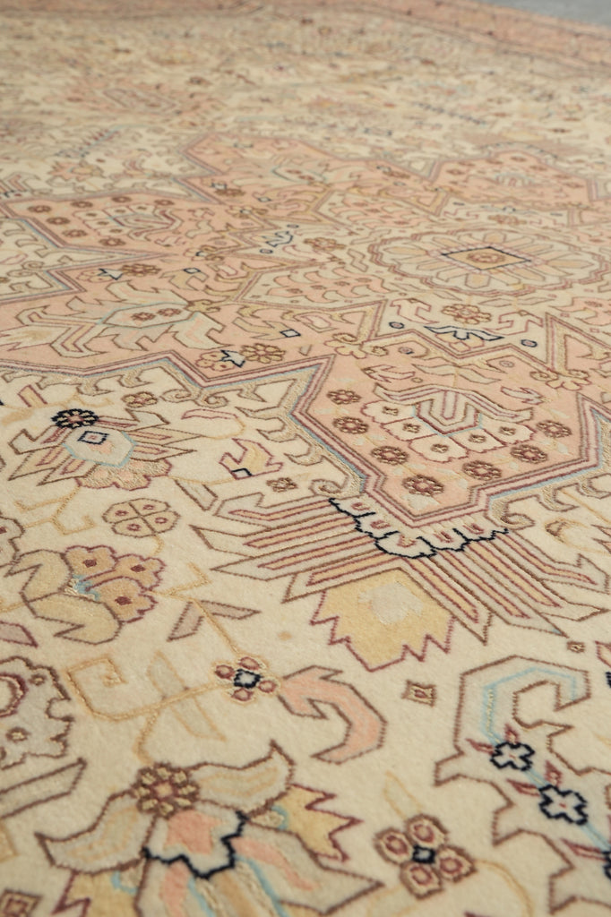 6.9 x 10 Authentic Persian Tabriz Rug High Quality 400 KPSI #B-78917