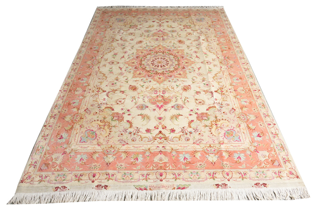 6.9 x 10.6 SIGNED Super Fine Quality Wool and Silk Genuine Persian Tabriz Iran Rug IRAN 400 KPSI #B-78919