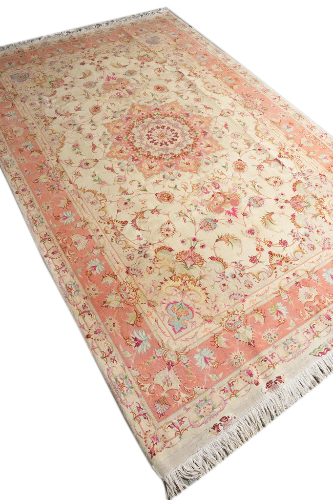 6.9 x 10.6 SIGNED Super Fine Quality Wool and Silk Genuine Persian Tabriz Iran Rug IRAN 400 KPSI #B-78919