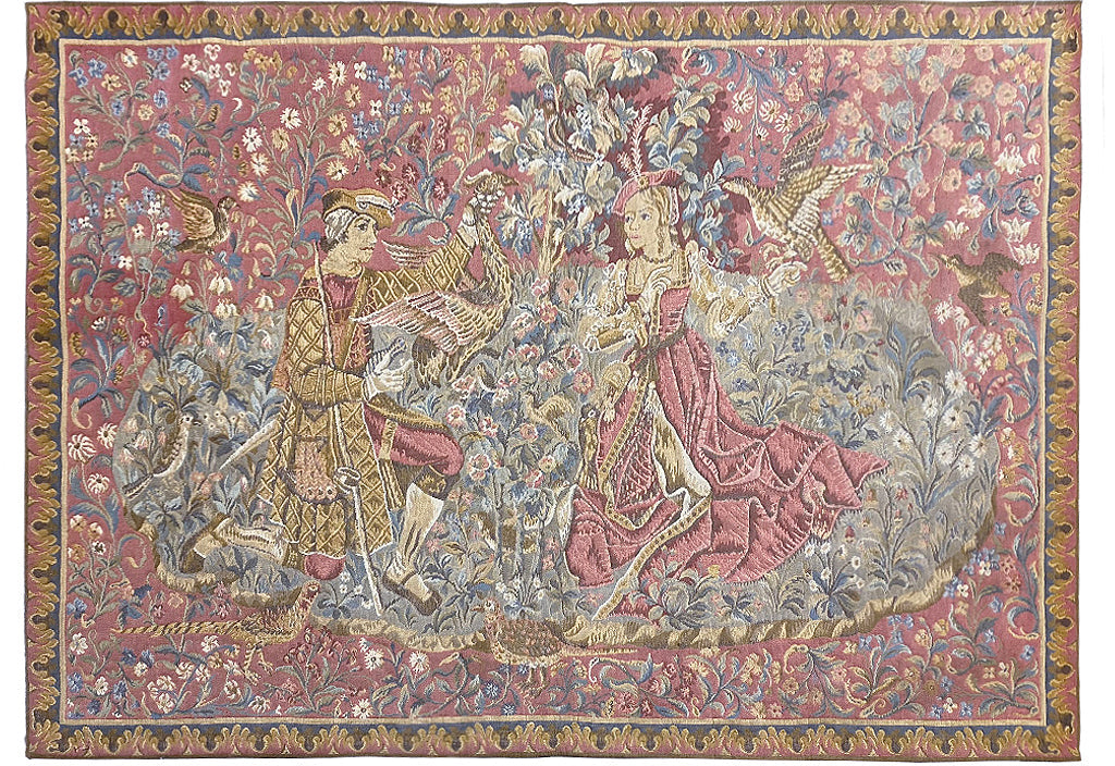Luxurious-Hanging-Tapestry-Rug.jpg