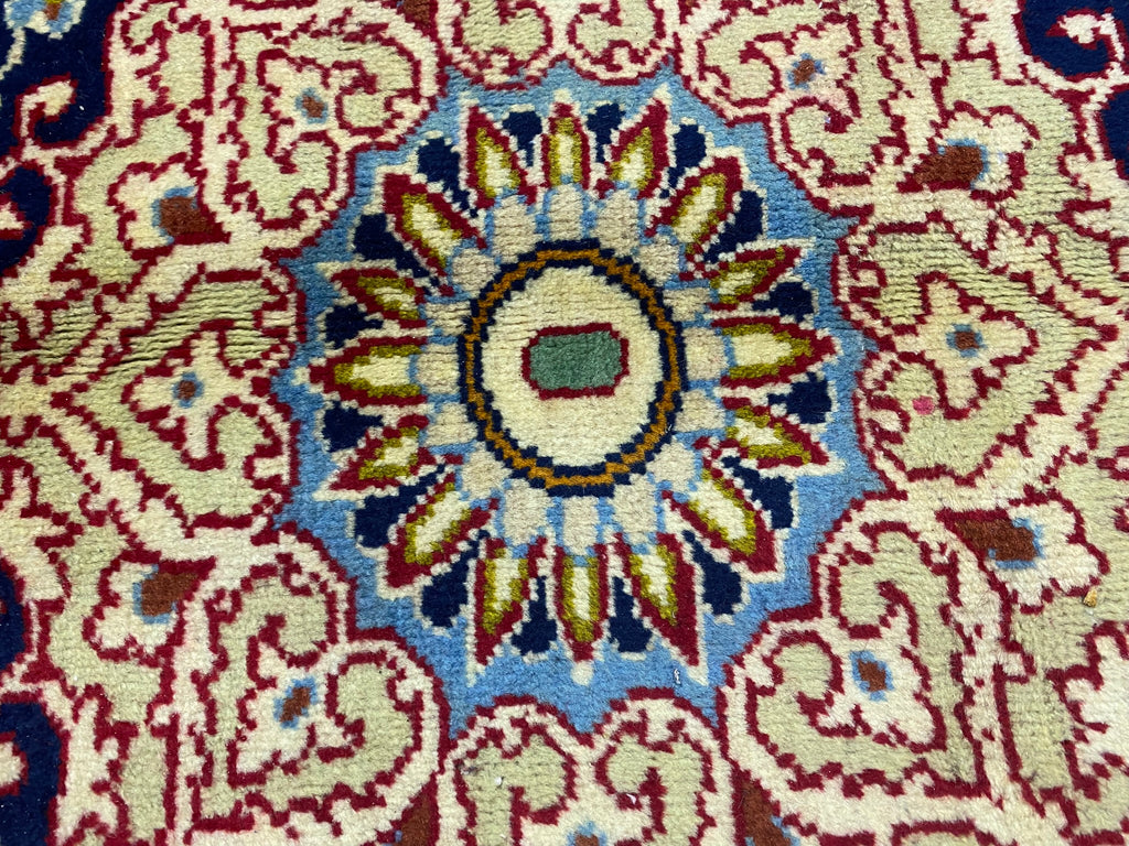 9.5 x 12.8 Nice Persian Esfahan Najafabad Wool Pre-Owned Rug Sale #F-6973