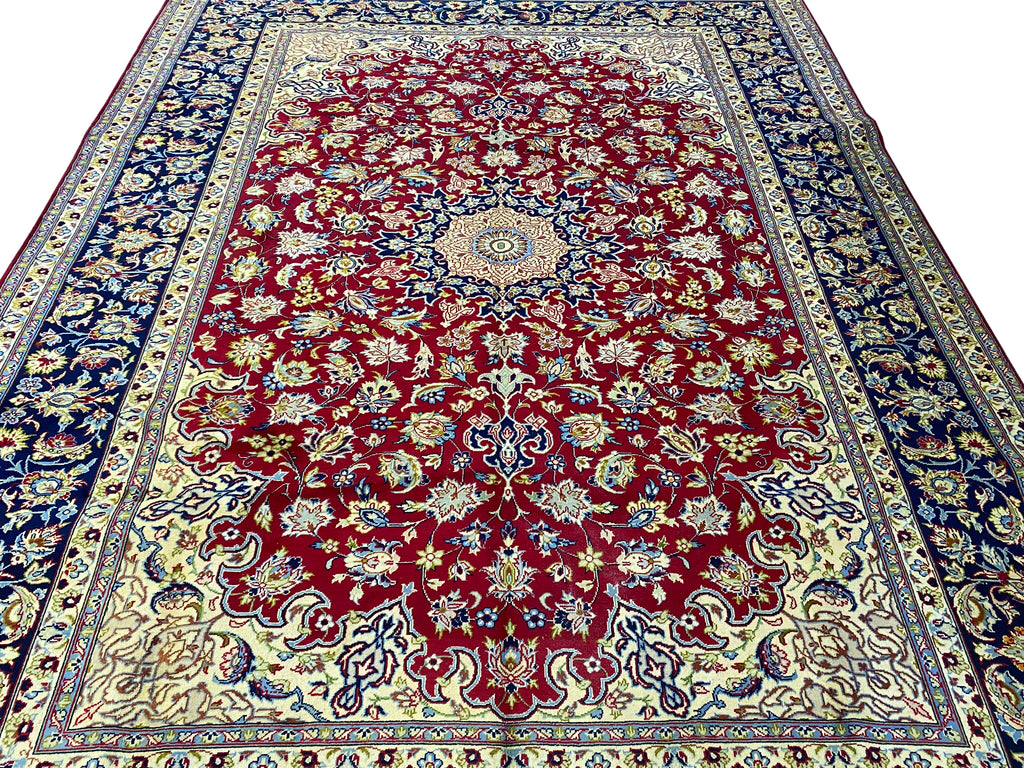 9.5 x 12.8 Nice Persian Esfahan Najafabad Wool Pre-Owned Rug Sale
