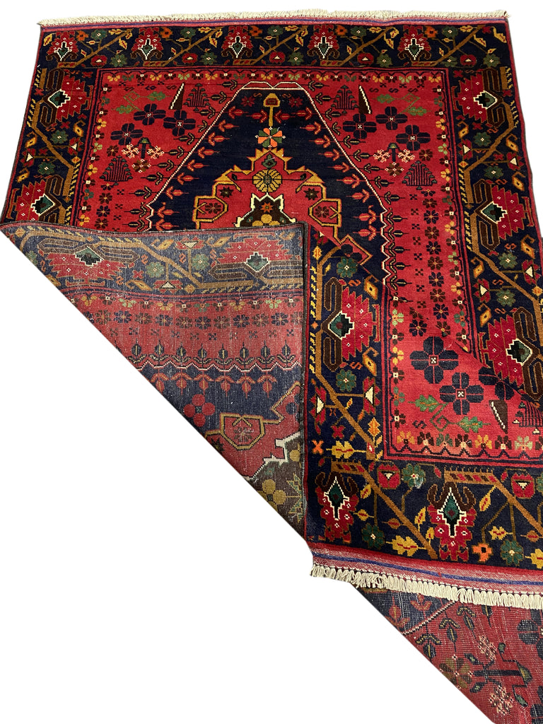 4' x 7' Traditional-Hanmade-Baluchi-Rug.jpg