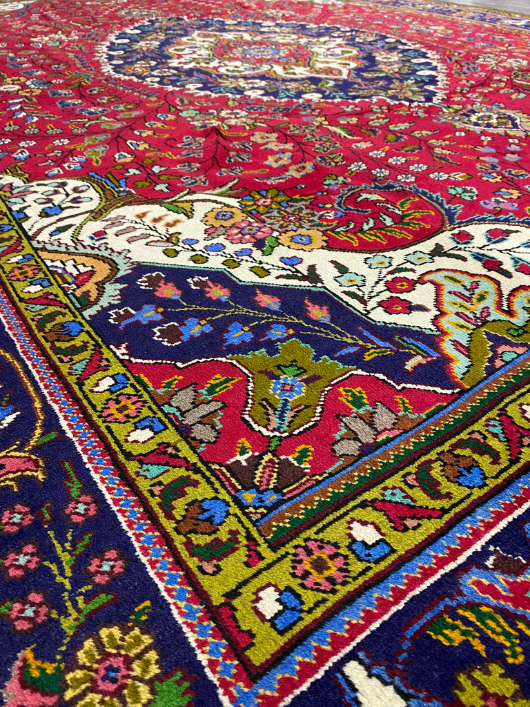 9.9 x 13 Pre-Owned Persian Wool Tabriz Rug #F-6989