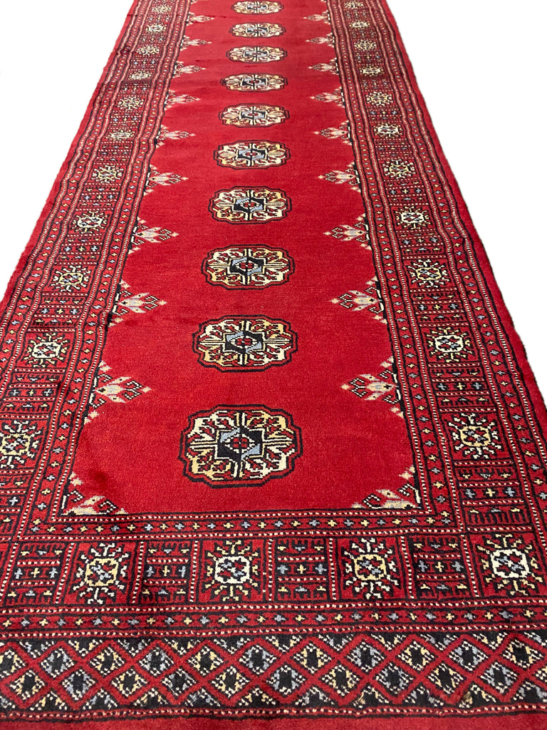 2.8 x 7.6 Traditional Handmade Pakistan Classic Bokhara Runner