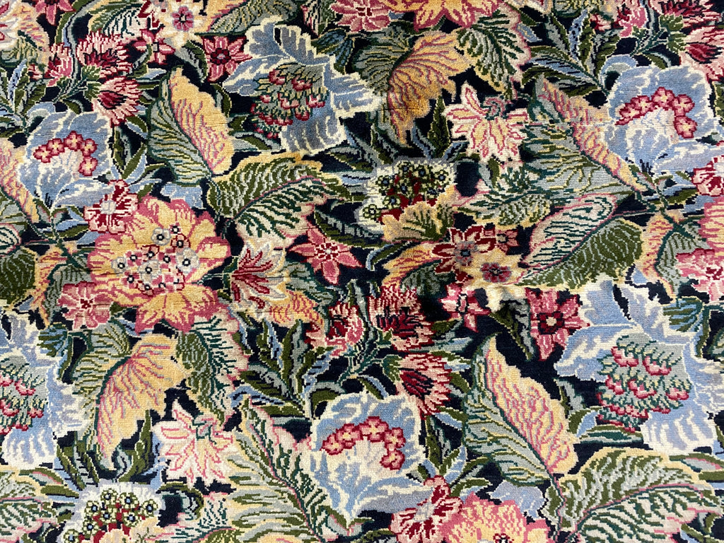 8 x 7.3 Green Signed Persian Wool and Silk Rug 16010