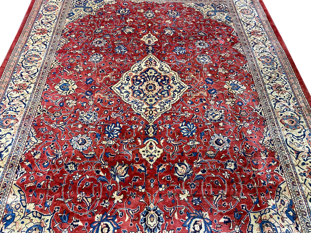 10' x 13' Red Semi Antique Persian Sarouk Rug 1315